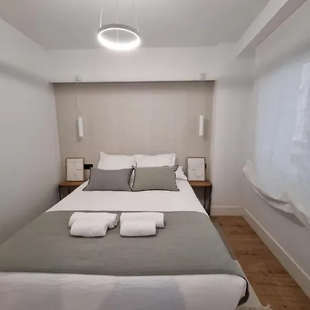 Apartment Vibescoruna-rubine 20